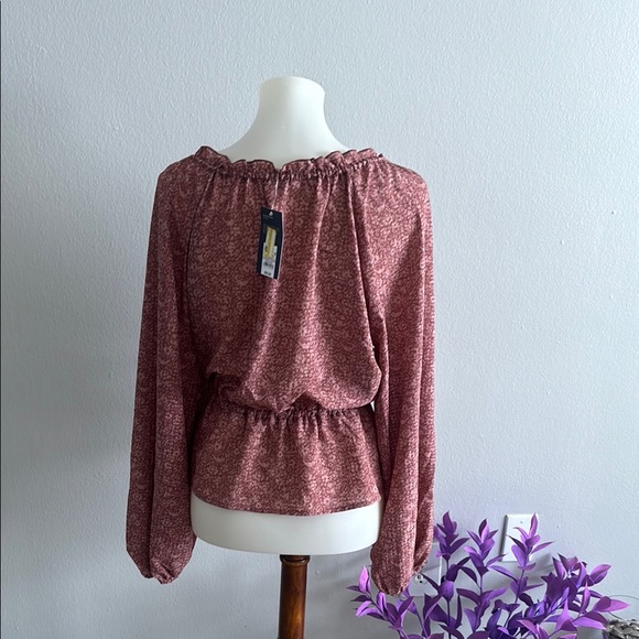 Women's Floral Long Sleeve Top - Picture 2 of 2